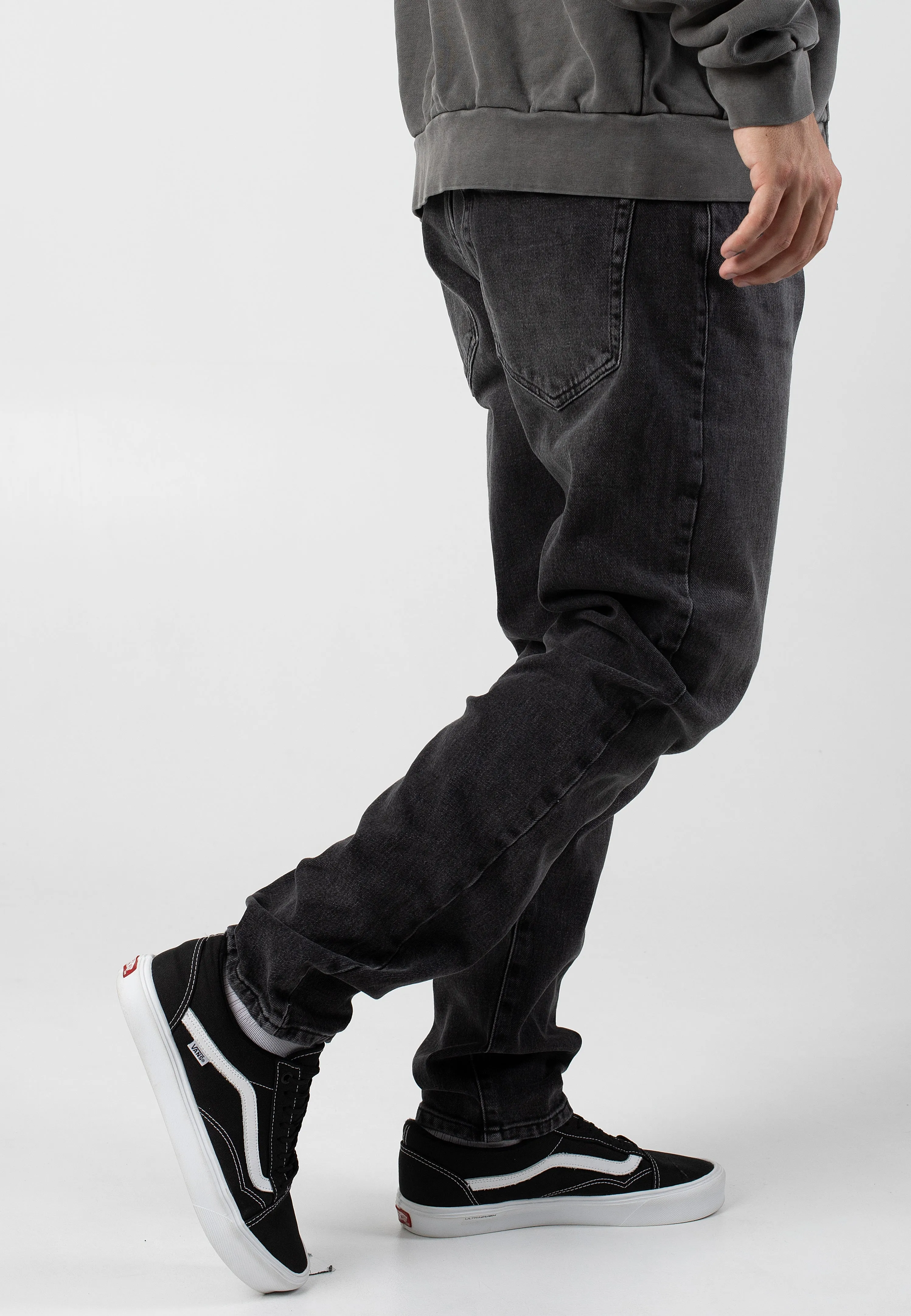 Only & Sons - Yoke Tapered Black Denim - Jeans